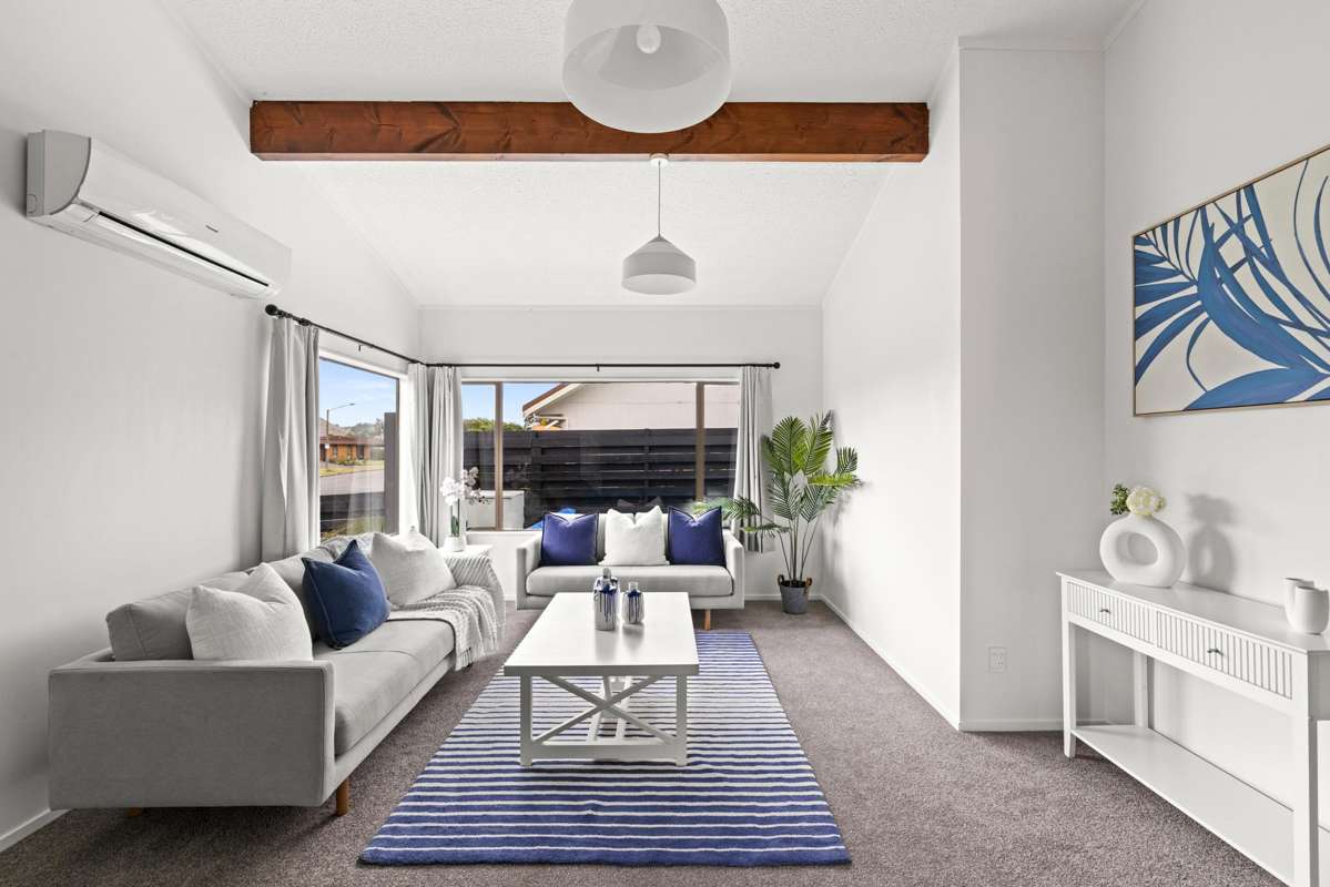 35 Townshend Crescent_5