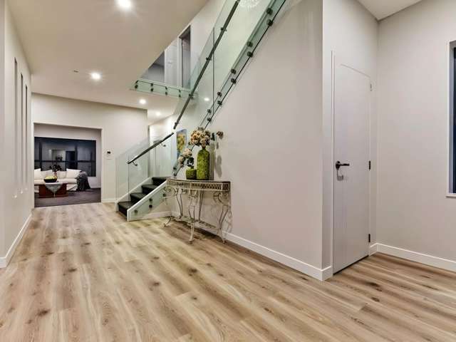 56 Huntington Park Drive Greenhithe_3