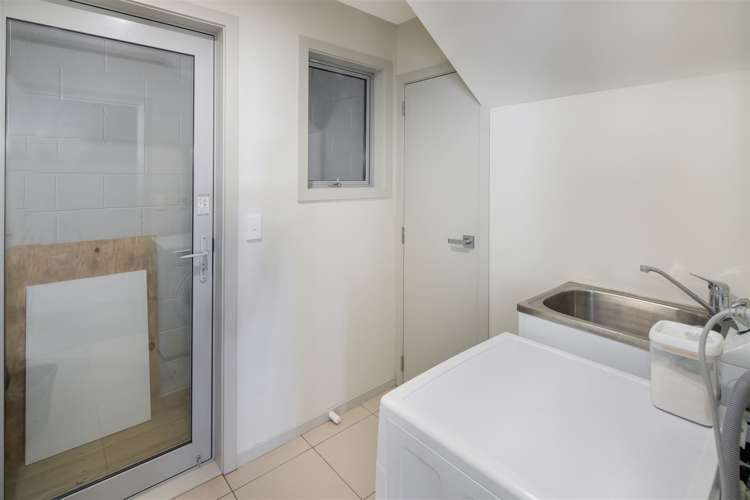 19a Comber Place Johnsonville_15