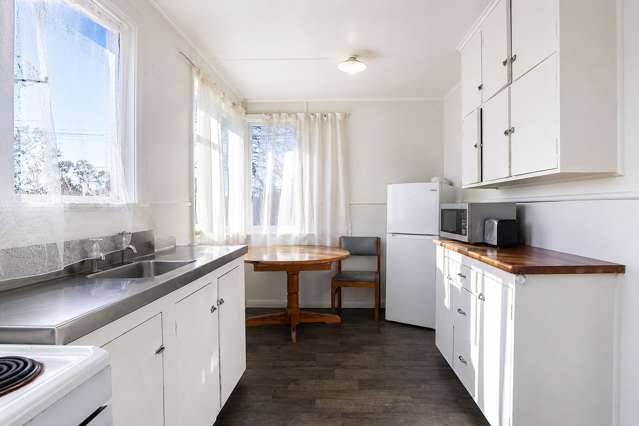 12 Ford Road Fordlands_4