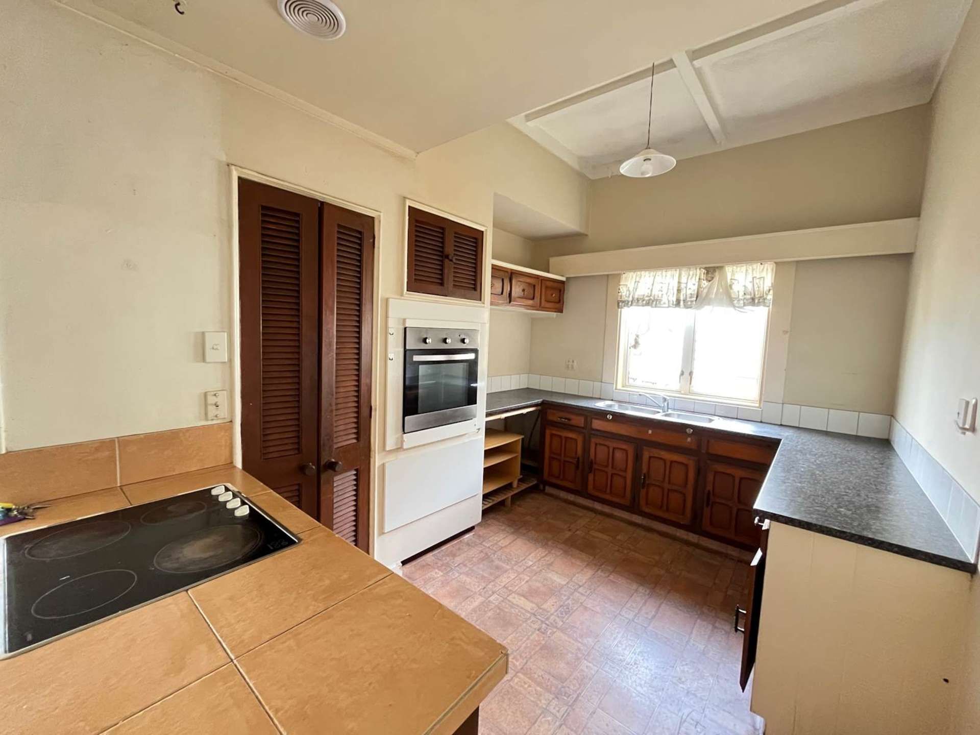 695 Mt Albert Road Royal Oak_0