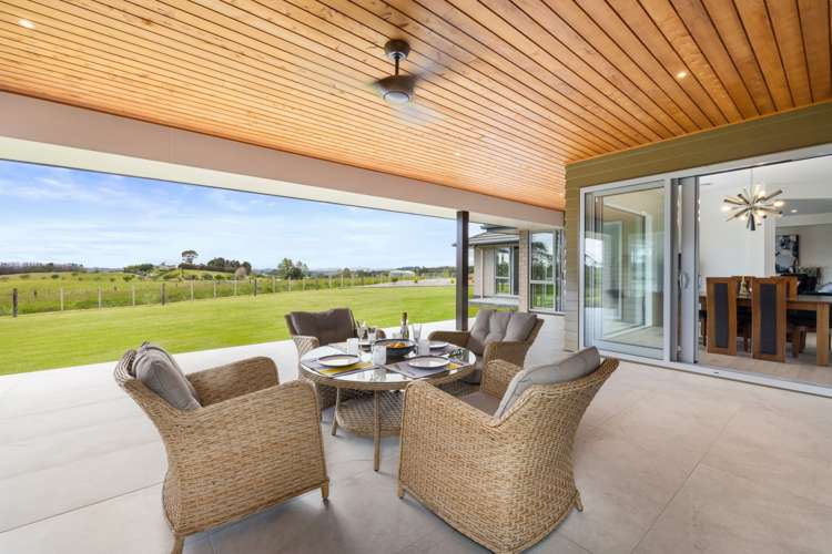 15 Magnolia Tree Way Kerikeri_12