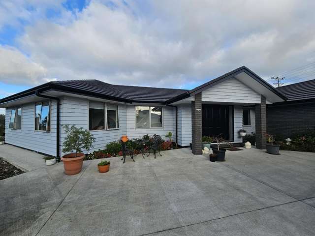 372 Whitehills Road 1656_1
