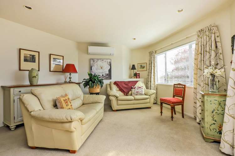 2 Kentia Place Havelock North_7