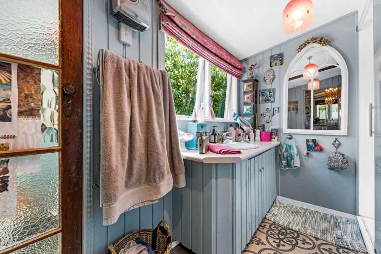 17 High Street Devonport_11