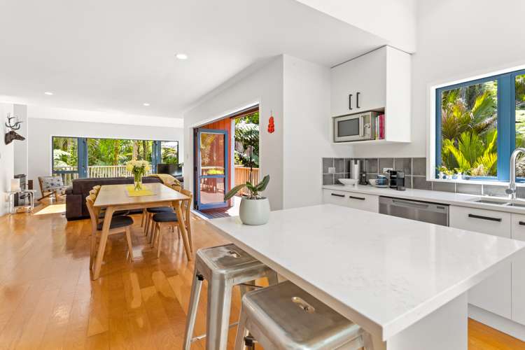 56 Wood Bay Road Titirangi_8