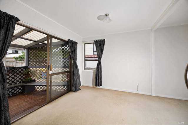 32 Granville Drive Massey_2