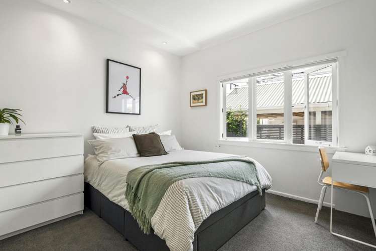 165 Vauxhall Road Narrow Neck_20