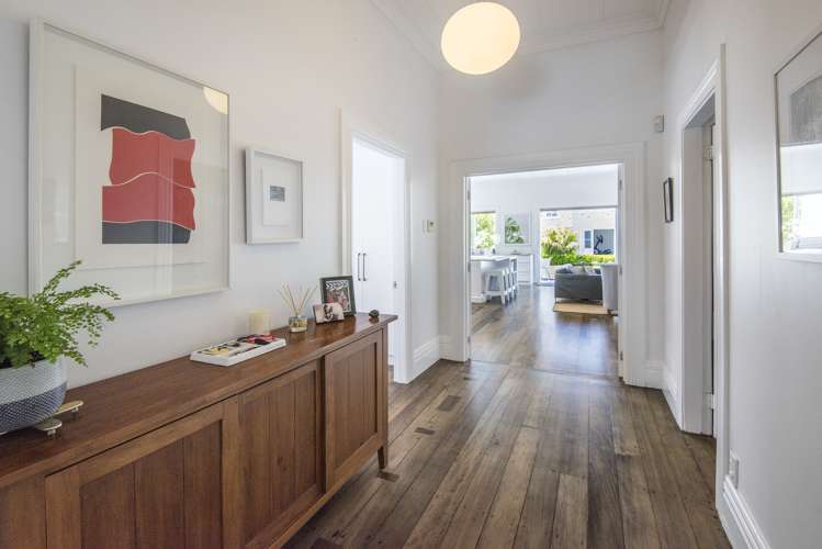 25 Mozeley Avenue Devonport_14