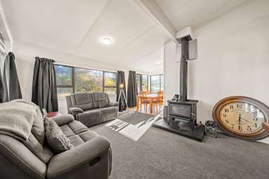 6 Longfellow Street_3