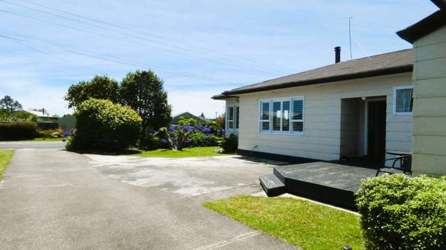 62 McGill Street Waimangaroa_2
