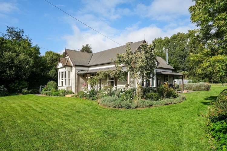 111 Main North Road Geraldine_14