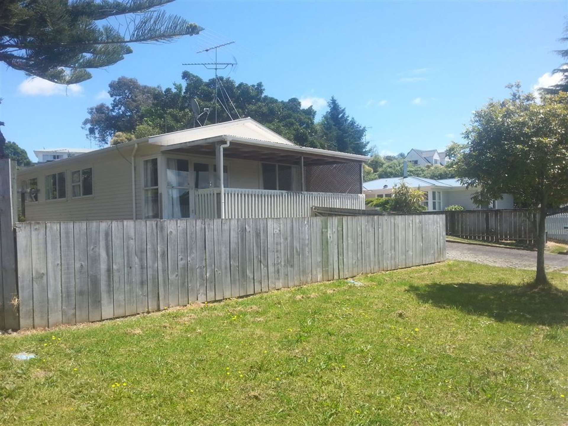 48 Lauderdale Road Birkdale_0