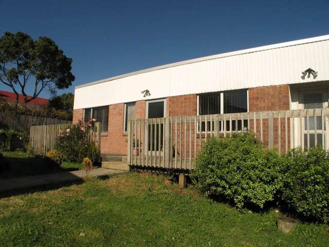 MOUNT ROSKILL FAMILY HOME!