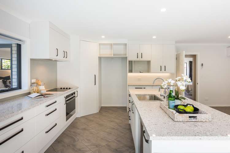 15 Nancy Avenue Feilding_8