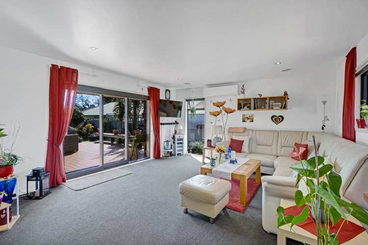 7D Hinau Street Inglewood_2