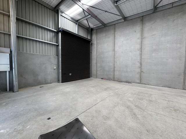 5/43-45 Thomas Neal Crescent Trentham_1