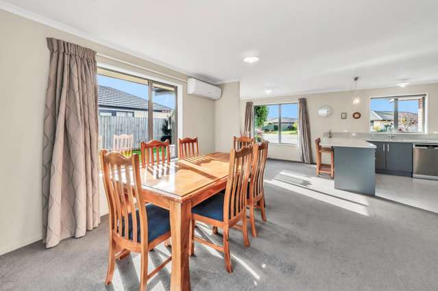 16 Stanwood Grove Darfield_3