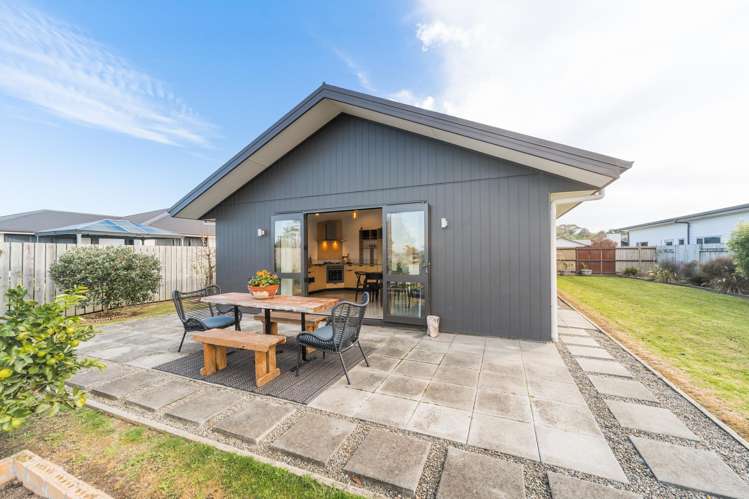 26 Poplar Grove Feilding_13