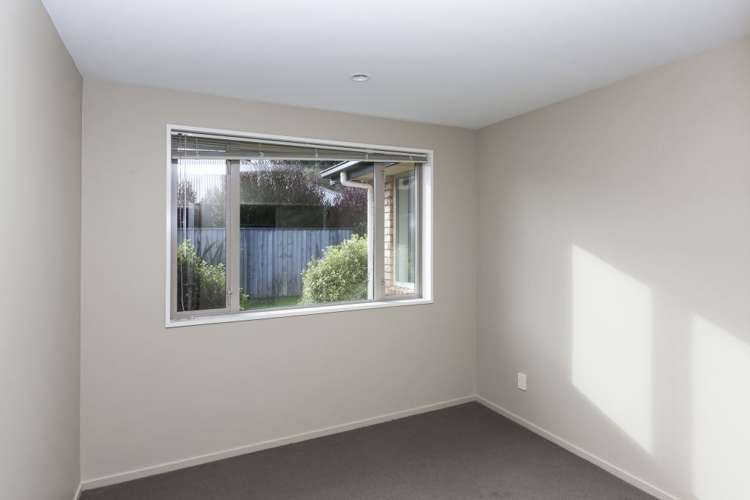 59 Birkdale Drive Shirley_18