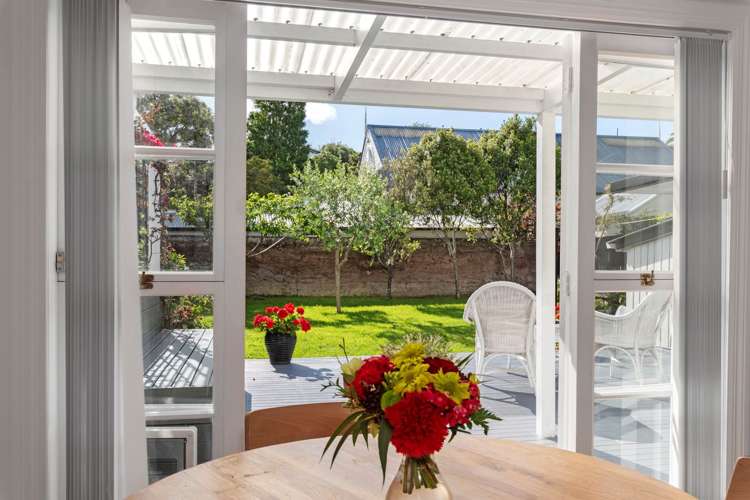 25 Anne Street Devonport_7