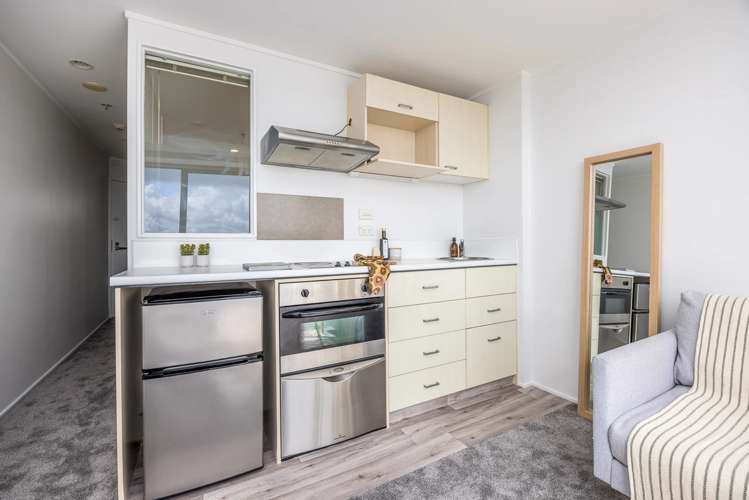 806/72 Nelson Street Auckland Central_3