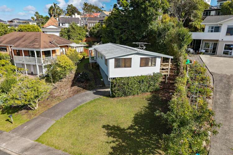 6 Remus Place Totara Vale_18