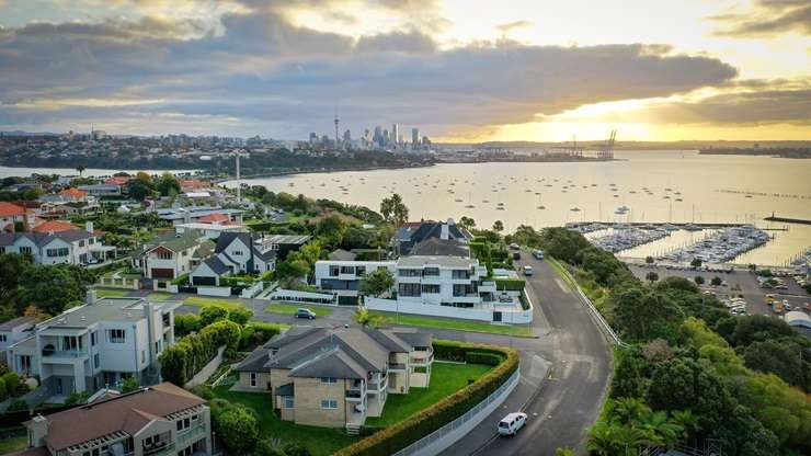 11 Tuhaere Street, Orakei, Auckland