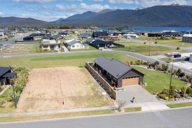 33 Takitimu Avenue Te Anau_1