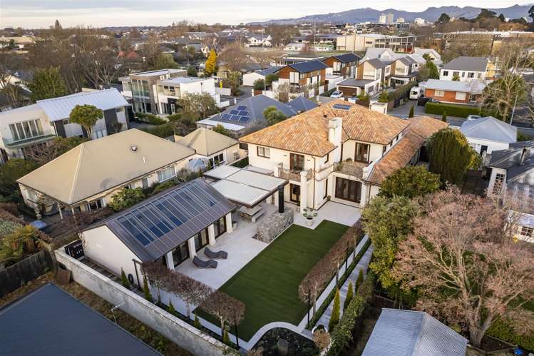 87 Merivale Lane Merivale_52