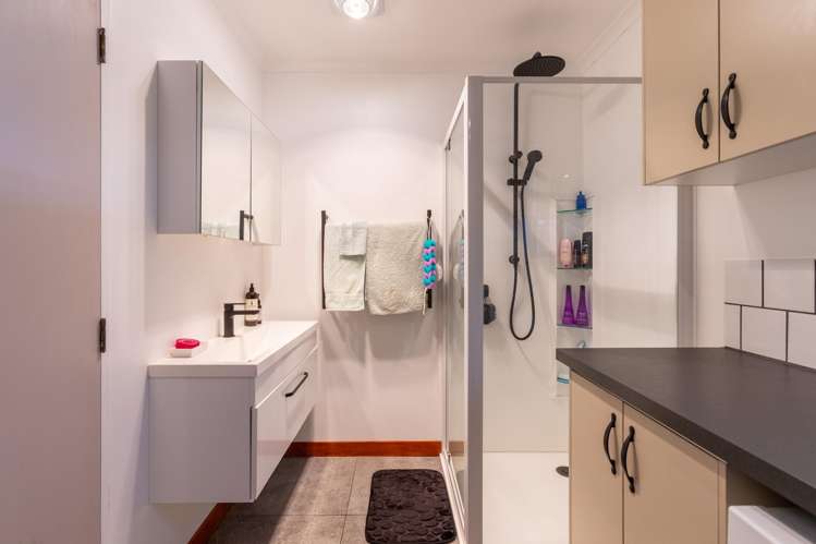 63 Burgoyne Street Woodville_18