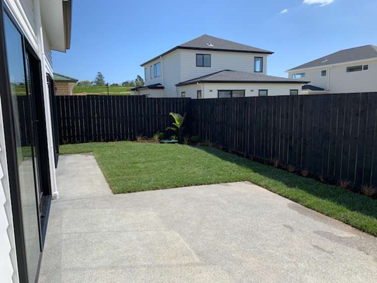30 Lumbarda Drive Kumeu_12