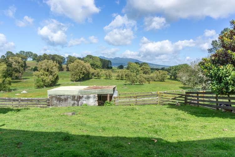 221 Meadway Road Ngahinapouri_14