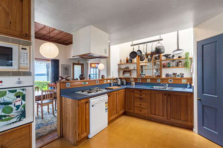 1/9 Old Lake Road Narrow Neck_16