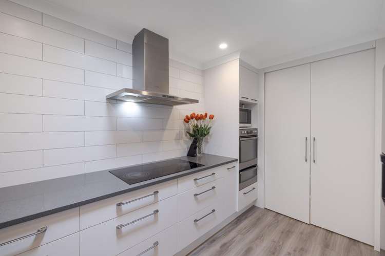 19 Puhirake Crescent Pyes Pa_29