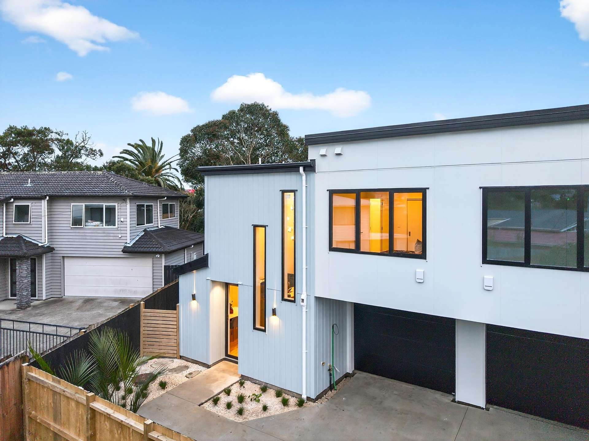 121D Vodanovich Road Te Atatu South_0