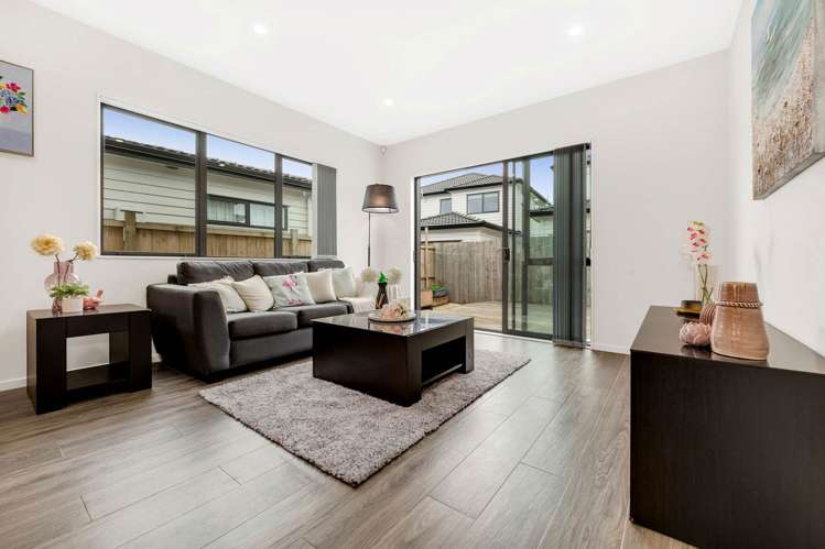 11 Puruatanga Drive Flat Bush_5