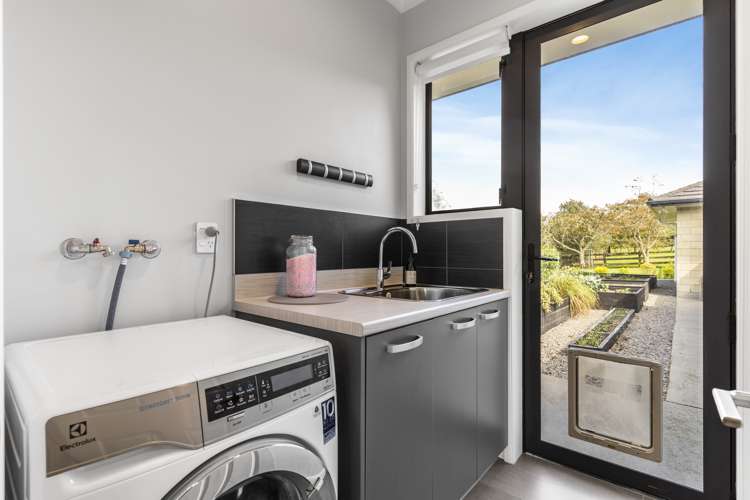 81 Whitford Park Road Whitford_34