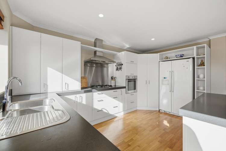 1 Caroline Way Northwood_3