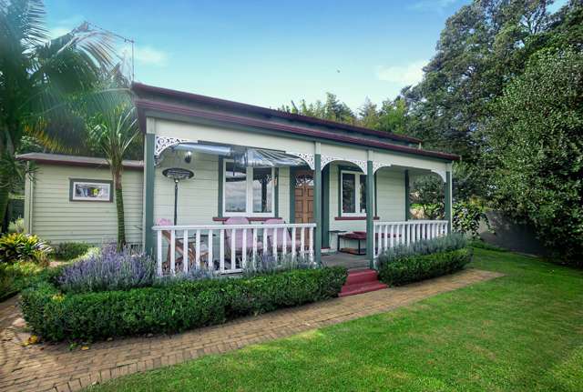 Full Site Character Cottage