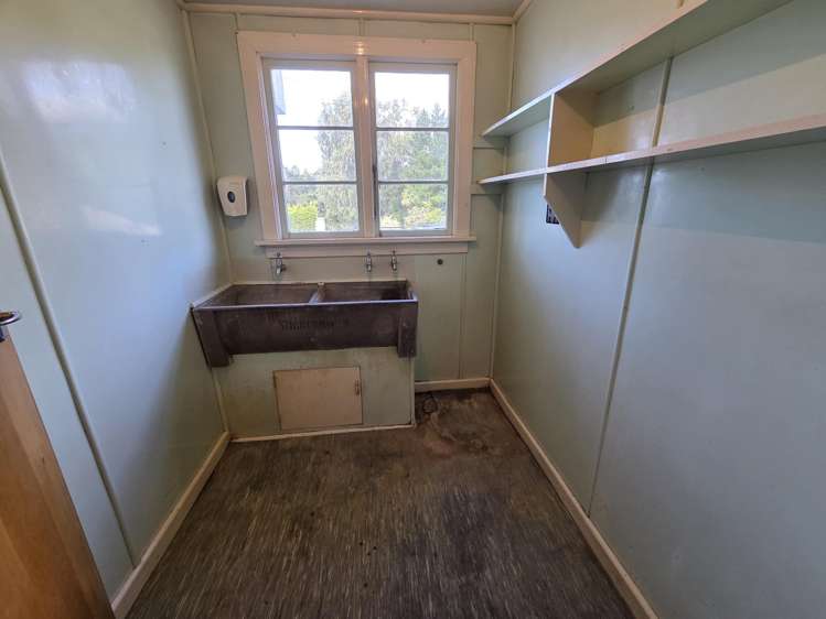 256 Clyde Street Balclutha_12