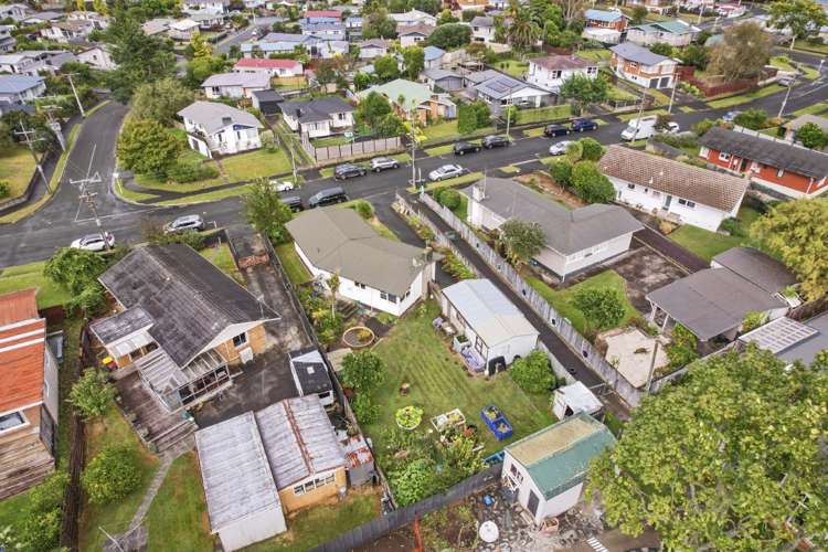 17 Te Anau Place Glenview_13