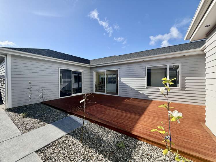 75 Parish Drive Milldale_25