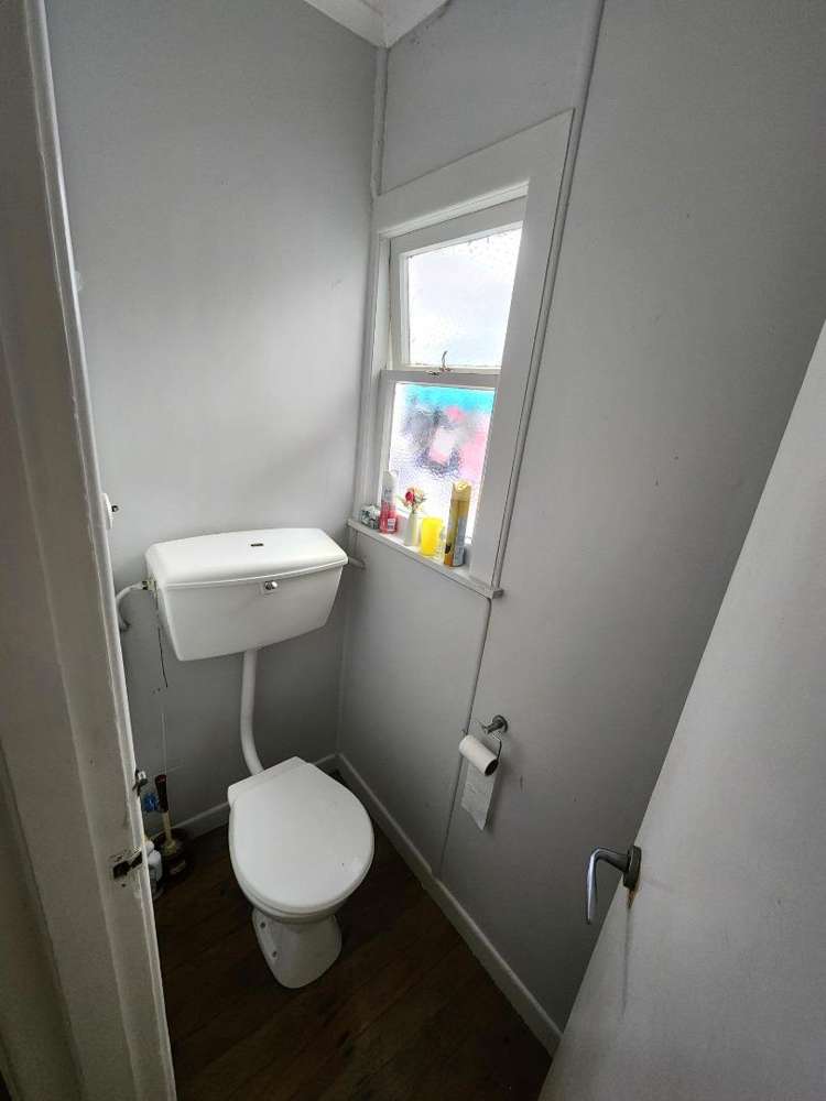 Unit 2/58 Otumoetai Road 1126_6