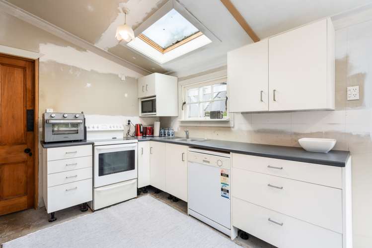 420 North Road North East Valley_8