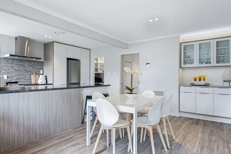 1/23 Jacksons Road Merivale_6