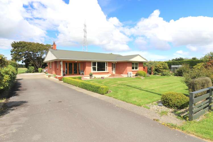 215 Findlay Road Ascot_49