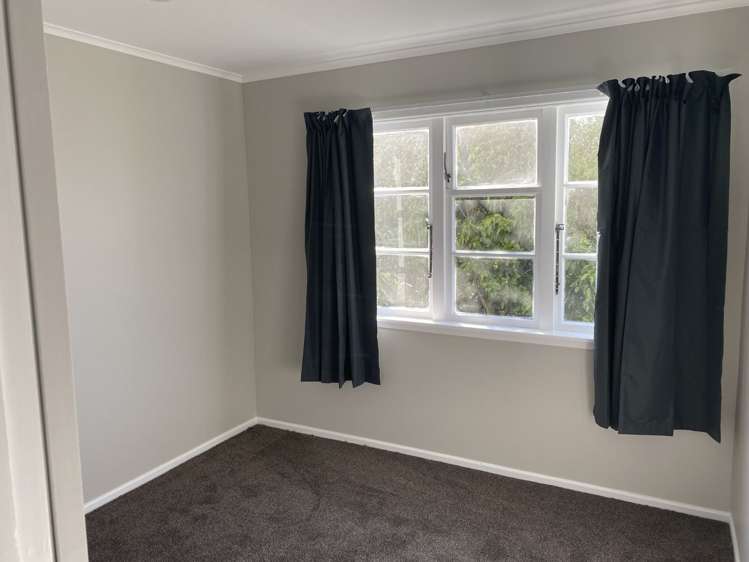 94 Nicholson Road Khandallah_12