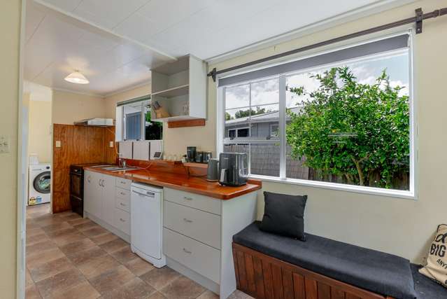 218 Main Road South Raumati South_2