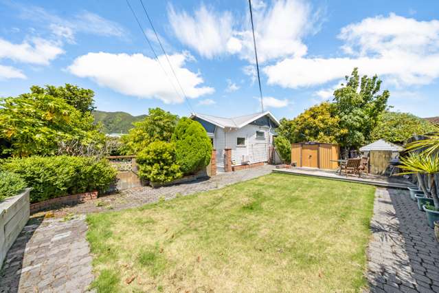 16 Waikare Avenue Waiwhetu_1